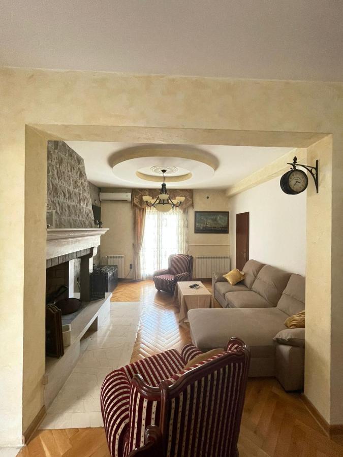 Julija 1 Apartman Igalo Kültér fotó