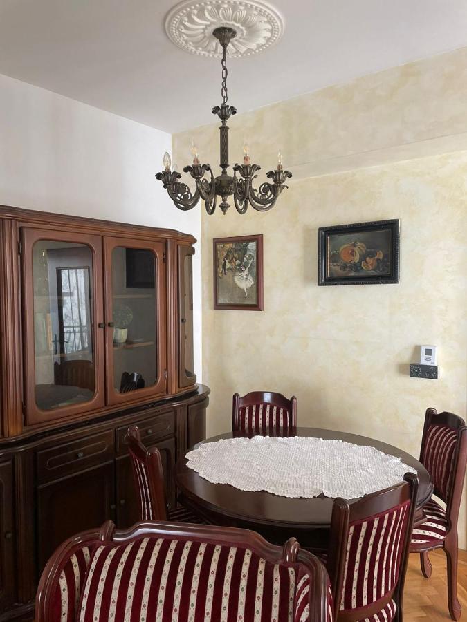 Julija 1 Apartman Igalo Kültér fotó