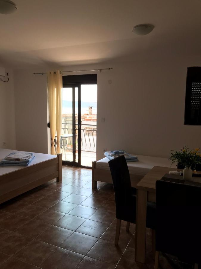 Julija 1 Apartman Igalo Kültér fotó