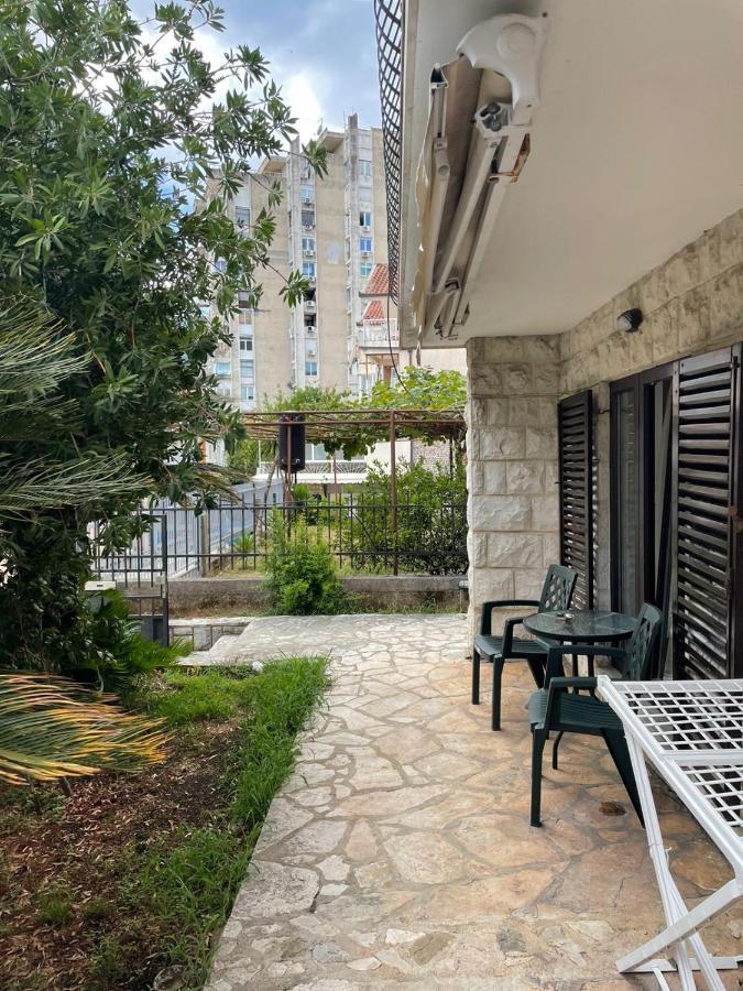 Julija 1 Apartman Igalo Kültér fotó
